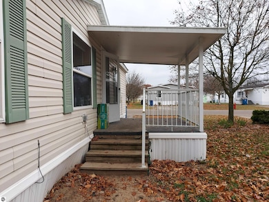 2397 Treelane Dr, Traverse City, MI 49686 - photo 5