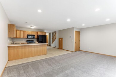 6372 13th St N, Saint Paul, MN 55128 - photo 3