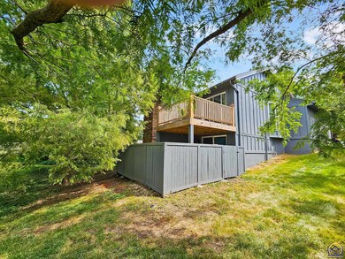 8262 Monrovia St, Lenexa, KS 66215 - photo 2