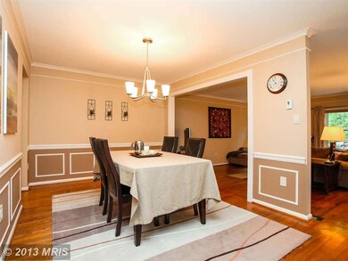 6826 Earthstar Ct, Springfield, VA 22152 - photo 7