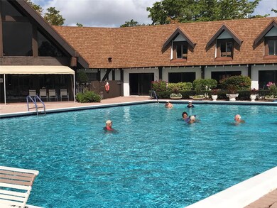 3710 Inverrary Dr unit 2U, Lauderhill, FL 33319 - photo 3