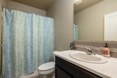 61806 SE Azalia Pl 5 of 20