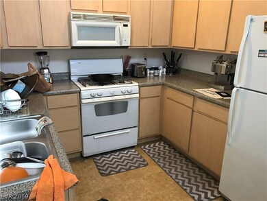 Typical Kitchen (2 Bedroom)