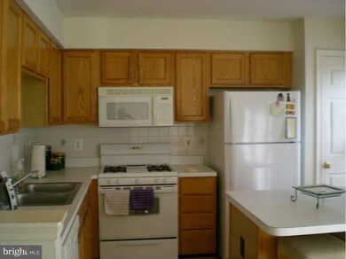8596 Cold Harbor Loop, Manassas, VA 20111 - photo 3