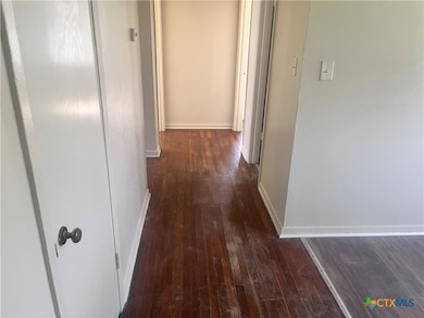 606 Mary St, Copperas Cove, TX 76522 - photo 5