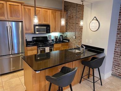 137 E G E Patterson Ave unit 504, Memphis, TN 38103 - photo 7