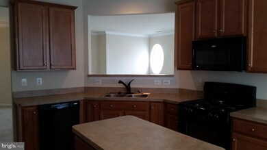 9710 Handerson Place unit 305, Manassas Park, VA 20111 - photo 6