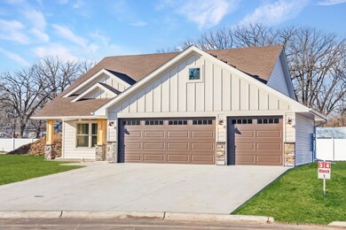 38958 Elm St, North Branch, MN 55056 - photo 2