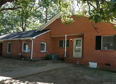 508 W Phifer St, Marshville, NC 28103 - photo 6