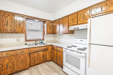 4613 Elm Ave unit 2N, Brookfield, IL 60513 - photo 5