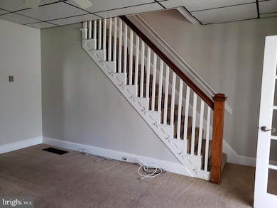 625 N Forklanding Rd, Maple Shade, NJ 08052 - photo 4