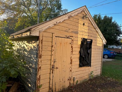 703 Freeborn Ave, Albert Lea, MN 56007 - photo 5