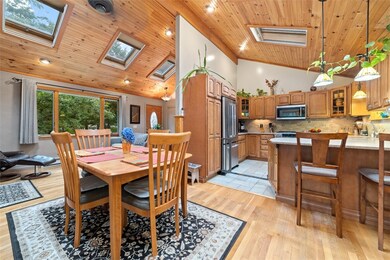 10 Watchaug Ln, Charlestown, RI 02813 - photo 3