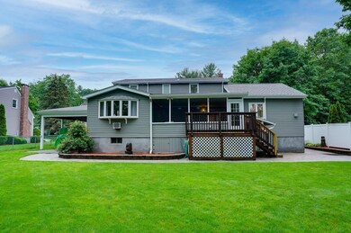 8 Forest Rd, Burlington, MA 01803 - photo 3