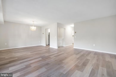 15121 Glade Dr, Silver Spring, MD 20906 - photo 6