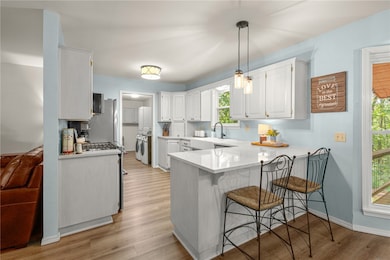 Main Home Kitchen Bar