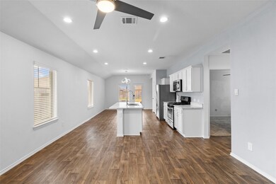 14111 Sandy Pines Ct, Conroe, TX 77302 - photo 5