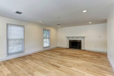 13902 Pebblebrook Dr, Houston, TX 77079 - photo 5