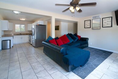 549 E Franklin Ave, Mesa, AZ 85204 - photo 5