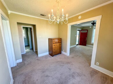 1306 N Trinity St, Decatur, TX 76234 - photo 4