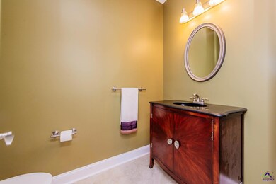 100 Jamestown Ct, Centerville, GA 31028 - photo 6