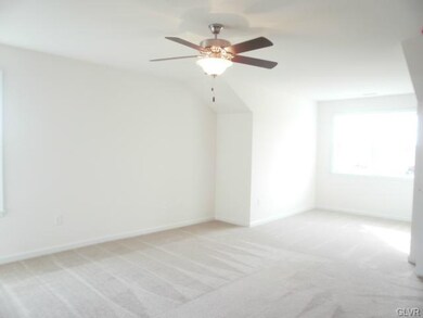 860 Fieldstone Trail unit 71, Easton, PA 18040 - photo 4