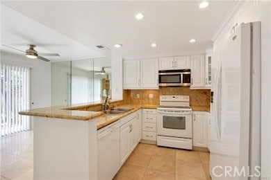 152 Stanford Ct unit 76, Irvine, CA 92612 - photo 2