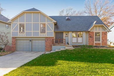 8608 Dice Ln, Lenexa, KS 66215 - photo 2