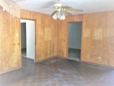 3611 Weaver Rd, Houston, TX 77093 - photo 7