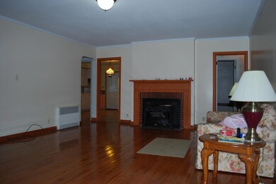 LivingRoom1