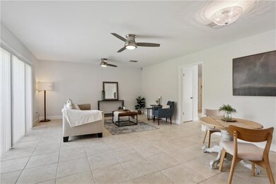 Living Room & Breakfast Nook