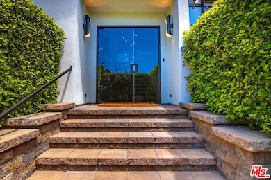 31851 Sea Level Dr unit 2, Malibu, CA 90265 - photo 6