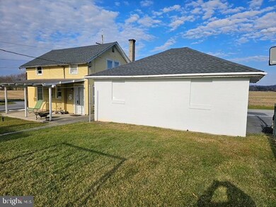 1403 E Derry Rd, Hershey, PA 17033 - photo 4