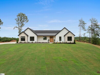 6 Jones Kelley Rd, Travelers Rest, SC 29690 - photo 2