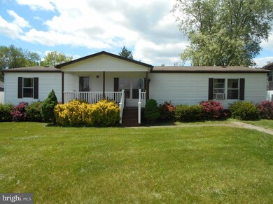 108 S Marshall St, Ranson, WV 25438 - photo 2