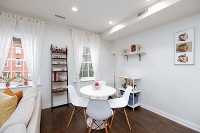 203 Warren St unit 3, Jersey City, NJ 07302 - photo 5