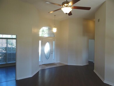 2415 Belleflower Rd, Pensacola, FL 32526 - photo 2