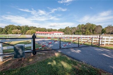 146 Stable Ln, Statesville, NC 28625 - photo 5