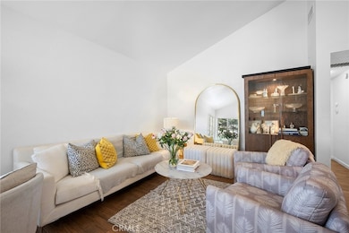 6838 Haywood St, Tujunga, CA 91042 - photo 4