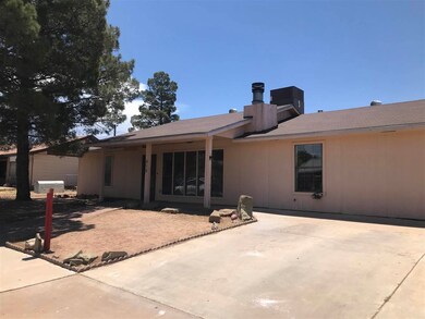 818 Magnolia St, Alamogordo, NM 88310 - photo 3