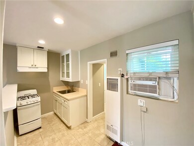 506 Raymond Ave unit 508F, Glendale, CA 91201 - photo 4