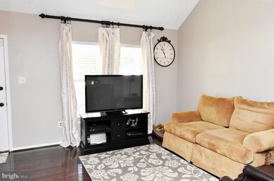 7368 Kindler Rd, Columbia, MD 21046 - photo 5