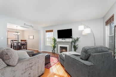 714 Pinehurst Ln, Oswego, IL 60543 - photo 4