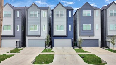 4320 Arlington St, Houston, TX 77022 - photo 2