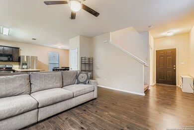 9202 Brown Well, San Antonio, TX 78254 - photo 6