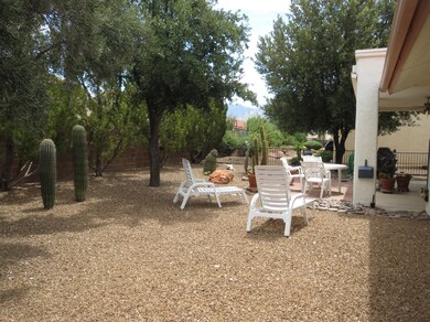 861 E Desert Glen Dr, Oro Valley, AZ 85755 - photo 7