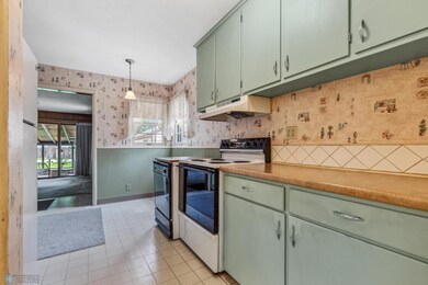 1629 3rd St N, Fargo, ND 58102 - photo 7