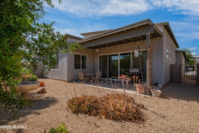 7526 E Chalkboard Ct, Tucson, AZ 85715 - photo 7
