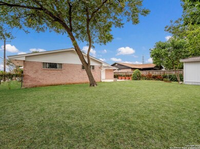 4835 Lakewood Dr, San Antonio, TX 78220 - photo 2