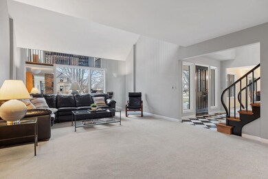 1456 Terrance Dr, Naperville, IL 60565 - photo 5